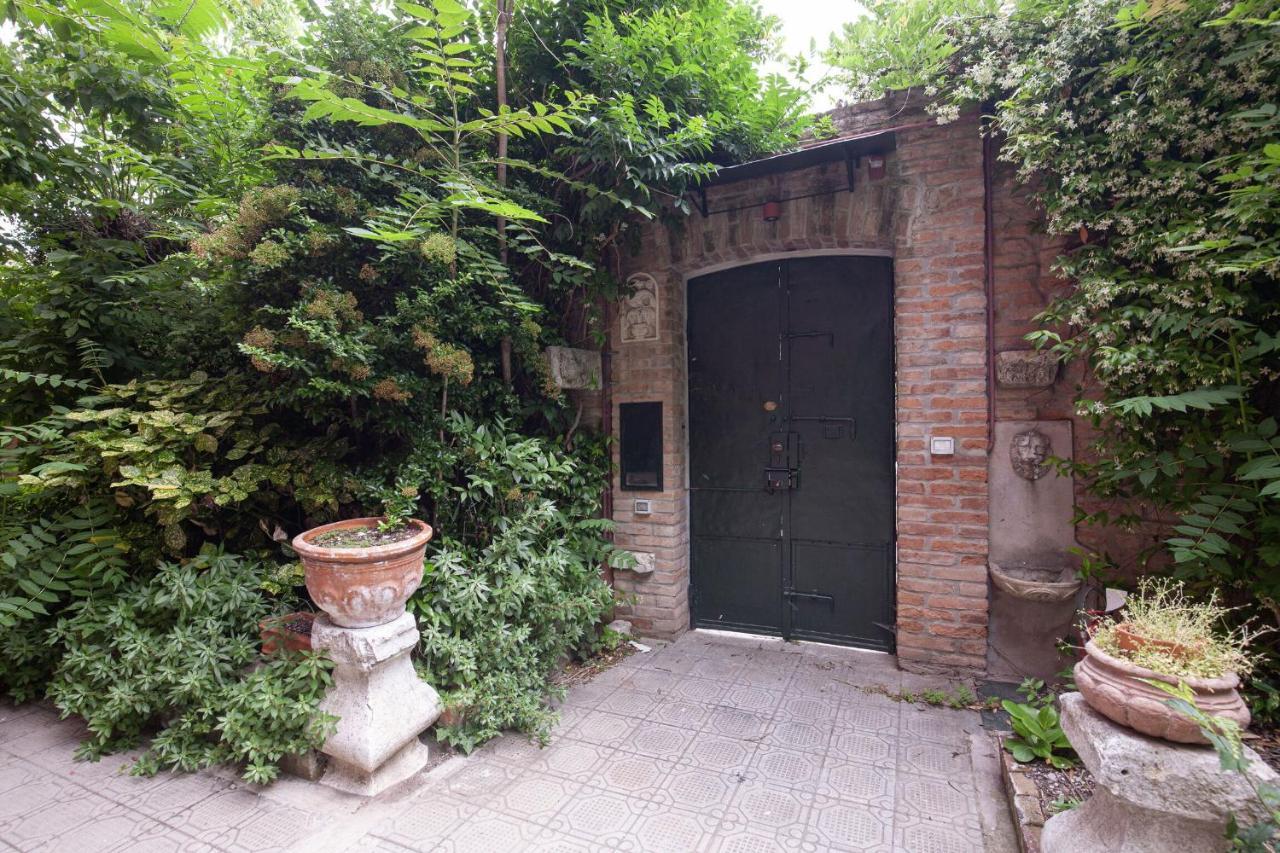 Residence Santa Marta By Halldis Venice Exterior photo