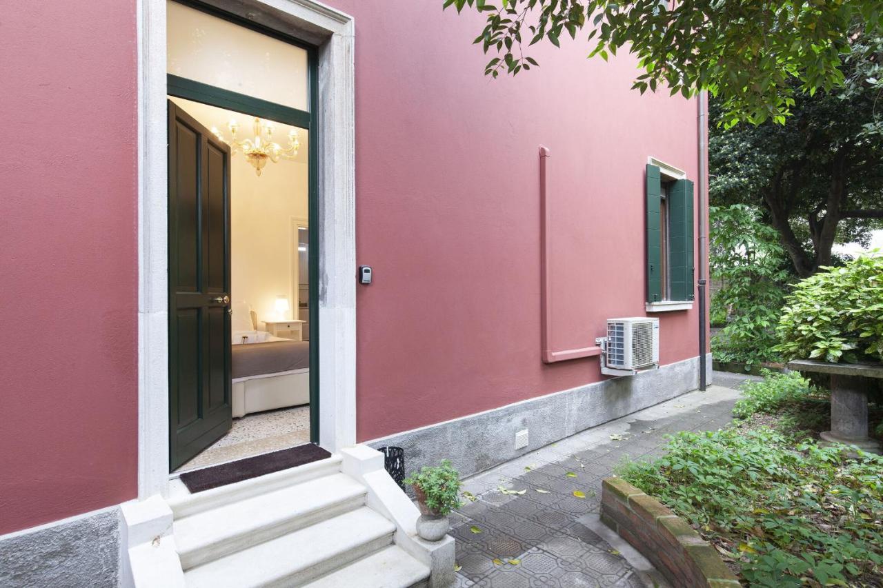 Residence Santa Marta By Halldis Venice Exterior photo